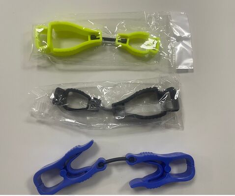 Plastic handschoenenclips Custom Logo Printing Duurzaam werk handschoenenhouder Polyethyleen materiaal Meerdere kleuren en maten Opties